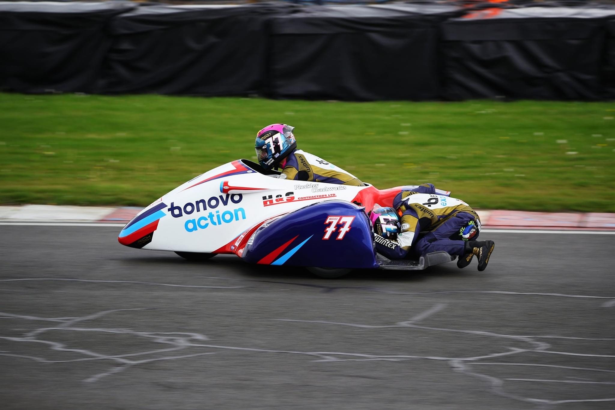 Donington Park — photo 4